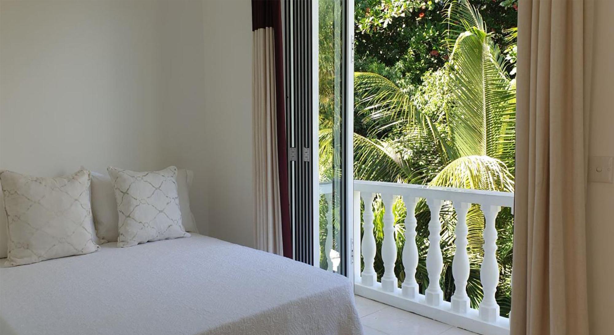 Las Brisas Villa - Chateau Elysium Beau Vallon  Εξωτερικό φωτογραφία